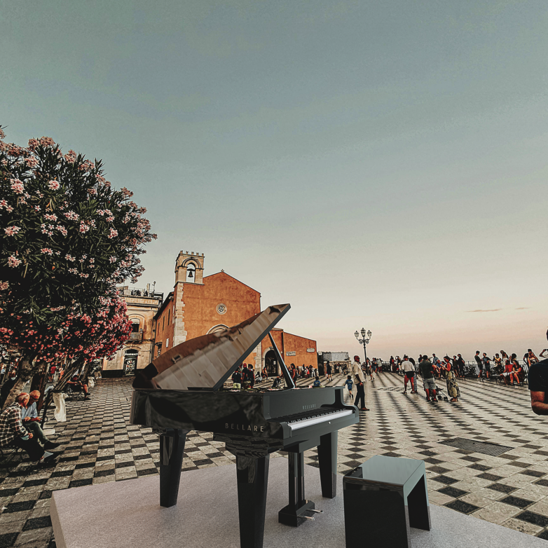 FORTEPIAN BELLARE TO MIEJSCE SPOTKAŃ I INTEGRACJI