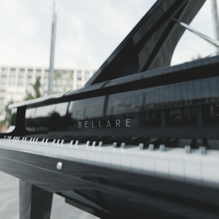 🌿 Ekologia i innowacja – fortepian zasilany energią słoneczną